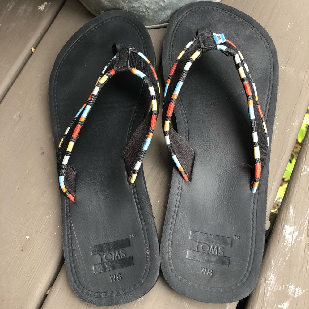 [TOMS] Flip Flops